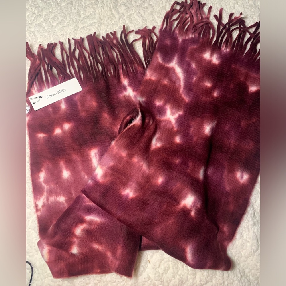 Calvin Klein Fringe Scarf